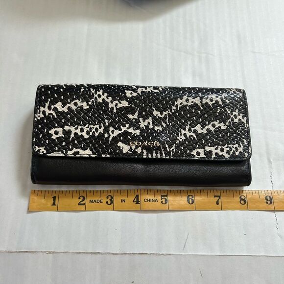 Coach Madison Sadie Flap Crossbody Satchel and Wallet in Two Tone Python - Picture 14 of 16